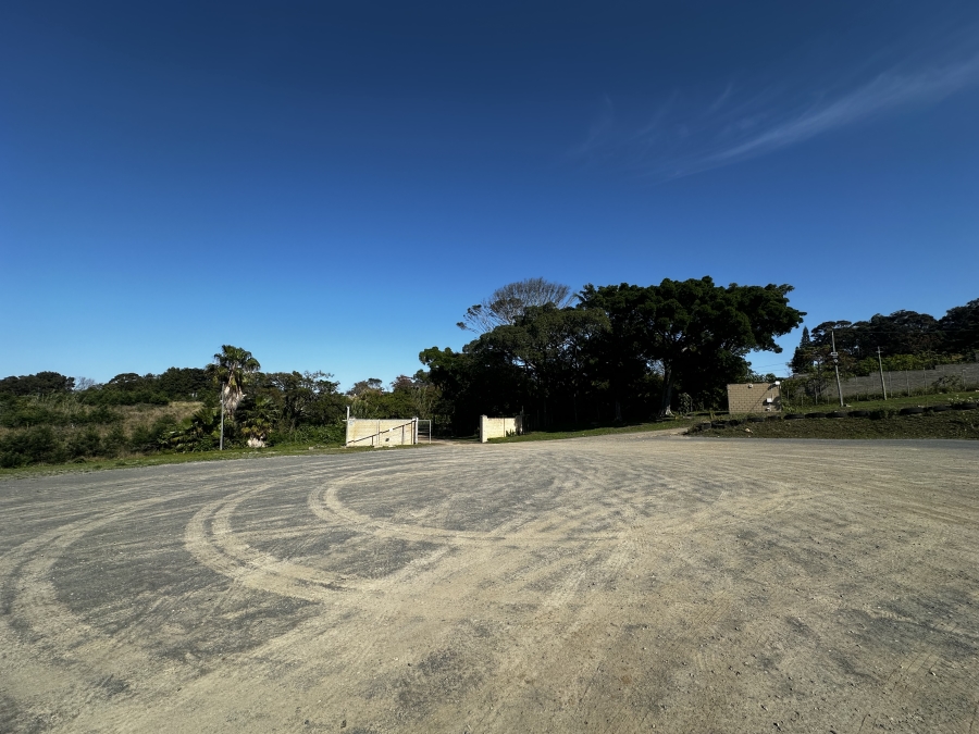 To Let Commercial Property for Rent in Wilsonia Eastern Cape